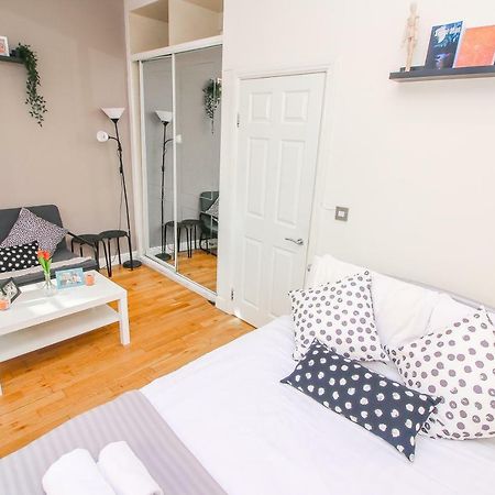 Studio Flat Near Liverpool St & Shoreditch London. מראה חיצוני תמונה